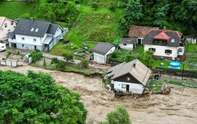 Poplave u Sloveniji