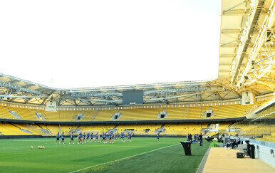Dinamo na stadionu AEK-a
