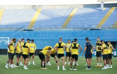 Trening AEK-a na Maksimiru