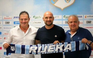NK Rijeka predstavila Željka Sopića
