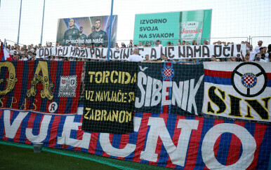 Torcidina poruka za Zlatka Dalića