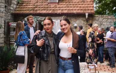 Nika Barišić i Ana Uršula Najev