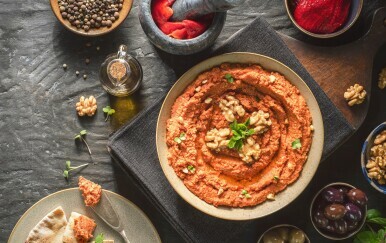 Muhammara namaz od pečenih paprika recept