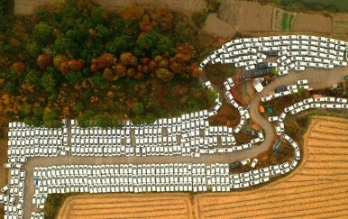 Vozila izgledaju novo, ali ih nitko ne želi: Groblje električnih automobila o kojem se priča