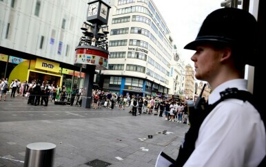 Muškarac izbo djevojčicu u Londonu