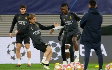 Luka Modrić i Eduardo Camavinga