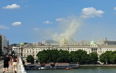 Požar u Somerset Houseu