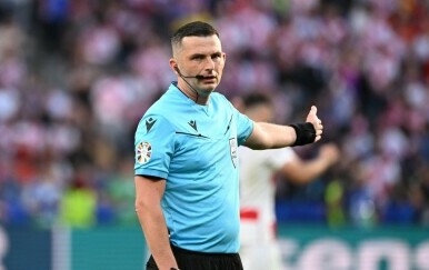 Michael Oliver