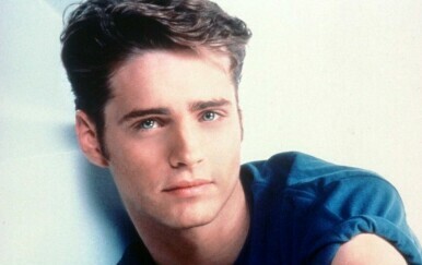 Jason Priestley - 6