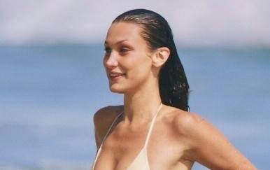 Bella Hadid - 13