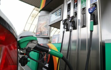Cijene goriva u Hrvatskoj i inozemstvu: Gdje točiti kako bi se uštedjelo?