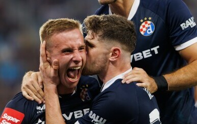 Stojković i Valinčić slave drugi gol