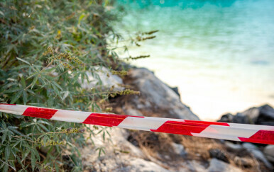 Novi detalji smrti djevjojčice na plaži: Bila teško bolesna, tu je i suučesnik u ubojstvu?