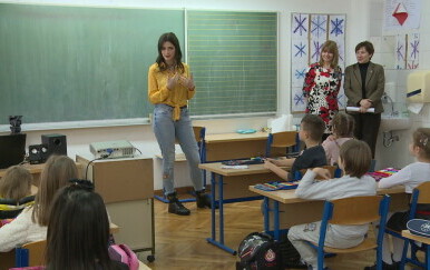 Kako su naši poznati izgledali kao školarci