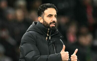 Manchester United završava posao oko Šeška
