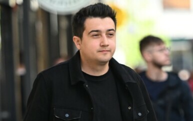 Faris Pinjo podijelio novu fotografiju s novopečenom suprugom Aminom Kajtaz