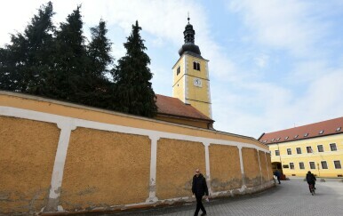Muškarac divljao po crkvi u Ludbregu: Derao se i penjao na oltar