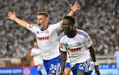 HAJDUK – DINAMO CITY: Livaja se vraća, Rebić debitira