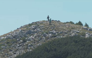 Planine i spilje postaju sve veći magnet za turiste jer su niže temperirane od obale i kopna