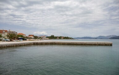 Sreser, poluotok Pelješac