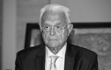 Umro istaknuti hrvatski pravnik, akademik Jakša Barbić