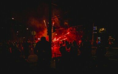 Nastavili se prosvjedi u Srbiji: Nastao kaos