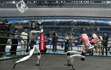 VIDEO Roboti "okupirali" sportska borilišta na prvim Svjetskim igrama humanoidnih robota