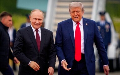 Njemačka nakon sastanka Putina i Trumpa zauzima oprezan stav