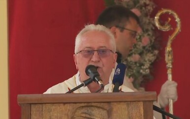 Oštre poruke sa Sinjske Alke: reakcije vjernika podijeljene