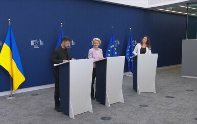 Ursula von der Leyen i Volodimir Zelenski - 1