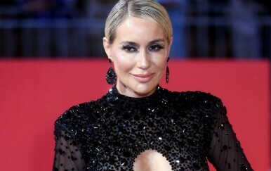 Selma Bajrami na Sarajevo Film Festivalu istaknula dekolte