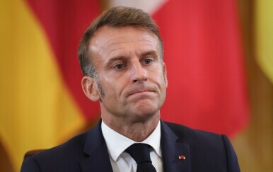 Za Macrona je Putin "čudovište koje mora stalno proždirati da bi preživjelo"