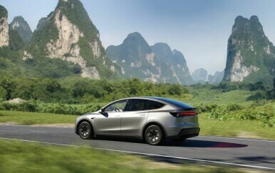 Tesla predstavila novi model namijenjen kineskom tržištu, no može li se nositi s konkurencijom?