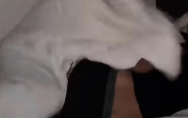 Muškarac kojeg napada propuh