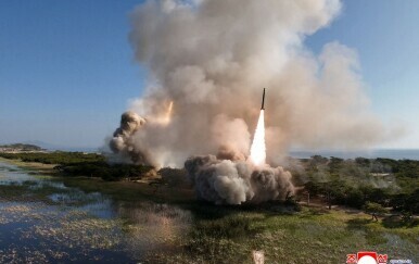 Sjeverna Koreja ispalila rakete