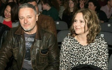 Thompson sa suprugom - 3