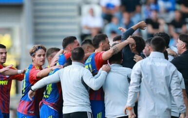 UŽIVO Osijek - Hajduk: Derbi kola na Opus Areni