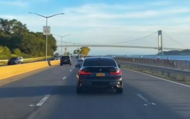 Vozač BMW-a iznenadio potezom, snimka njegova podviga postala je hit