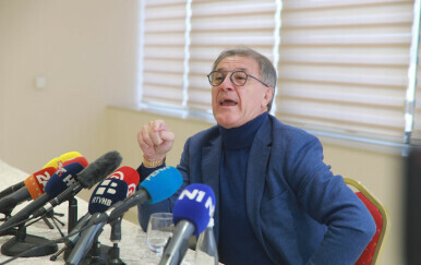 USKOK podignuo optužnicu protiv dvojice zbog trgovanja utjecajem
