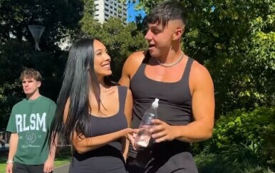 Scarlet Vas i Tayo Ricci