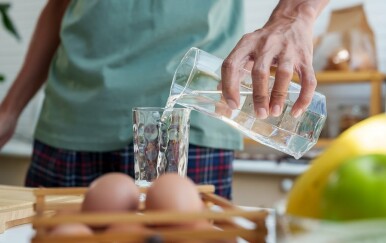 Ljetna iscrpljenost: Što kada tijelo traži više od obične vode?