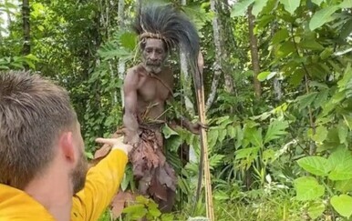 Ludost je Youtubera mogla stajati života, pokušao umiriti pleme bizarno ponuđenim darom