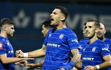 Sandro Kulenović i Dinamovi igrači