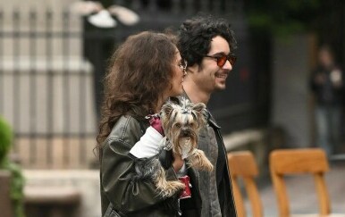 Igor Drvenkar i djevojka Nora