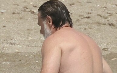 Russell Crowe daleko je od utreniranog gladijatora kakvim ga pamtimo