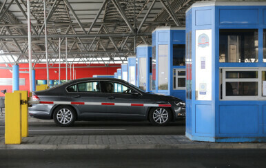 Granični prijelaz Hrvatske i Srbije, ilustracija