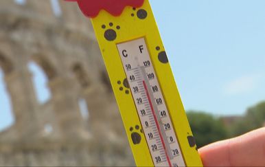 Rekordne vrućine prazne izvorišta: Sve više gradova poziva na štednju vode