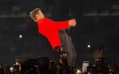 Harry Styles doživio je neugodan pad tijekom koncerta u Ciudad de Méxicu