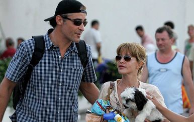 Goran i Eva Višnjić udomili kujicu Lou