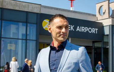 Muškarac koji je pretučen ležao na cesti u Osijeku je tihomir Pejin